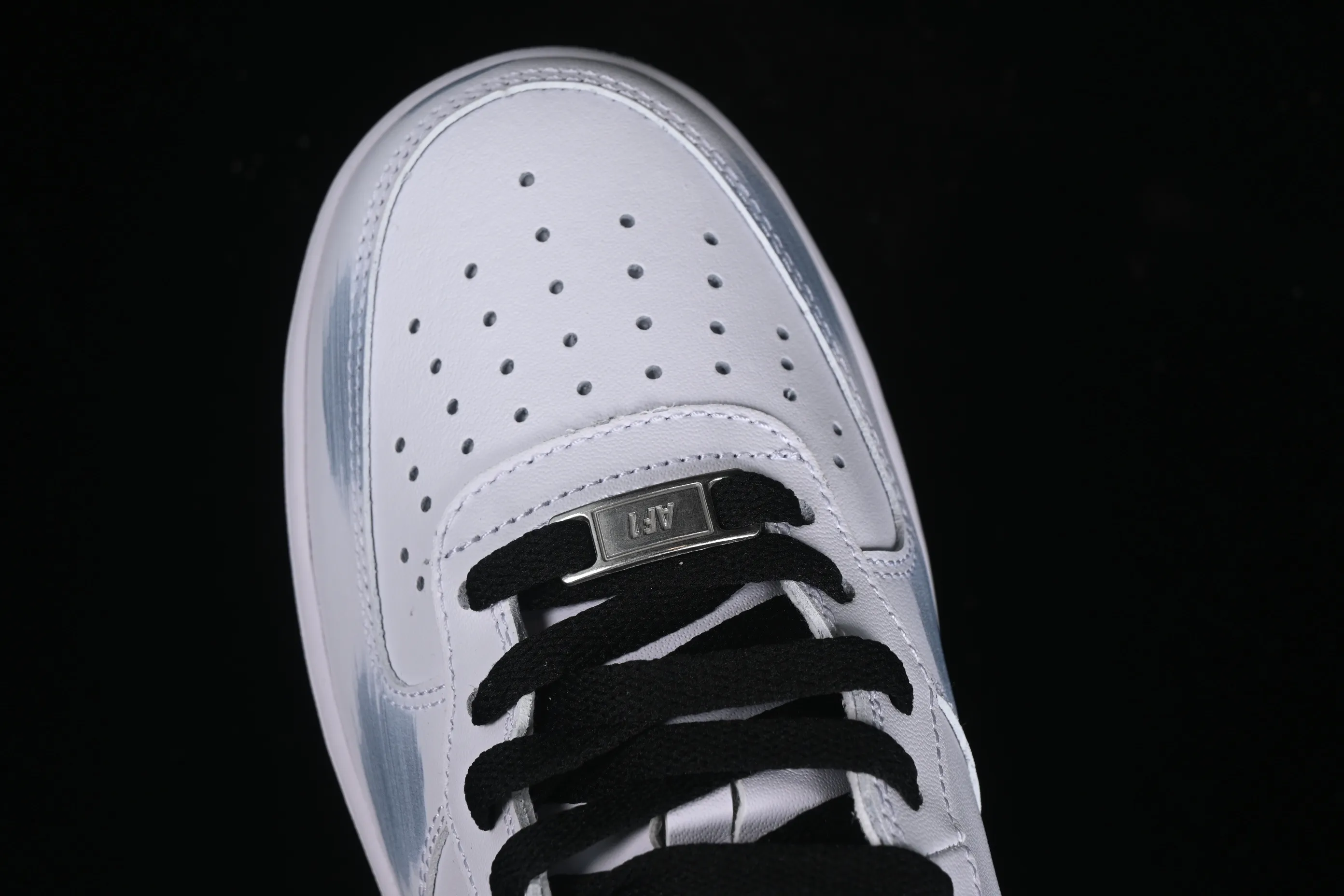All categories Nk Air Force 1 Air Force series Nk Air Force 1 Mid Air Force mid-top Nk Air Force 1 Mid Hand-painted Fractured Three-hook shadow Inkjet painting Air Force 1 strap mid-top casual sneakers CW2289-111